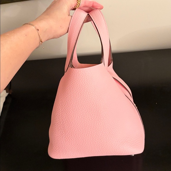 Hermes Picotin 18, Rose Sakura, Clemence Leather, PHW - NWT, full set rare color - Picture 7 of 17